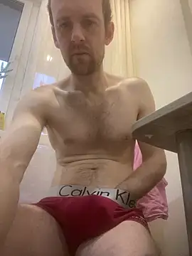 LynnAhNight online show from 24, 3, 2026