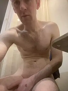 LynnAhNight online show from 17, 2, 2026