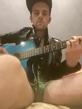 LynnAhNight online show from 16, 10, 2025