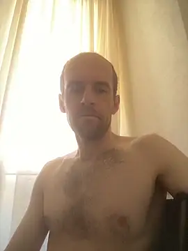 LynnAhNight online show from 21, 9, 2025