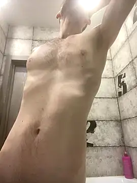 LynnAhNight online show from 3, 11, 2025