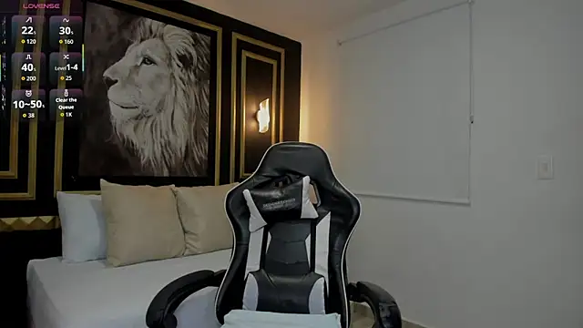 tiffanny doll  online show from 15, 1, 2026