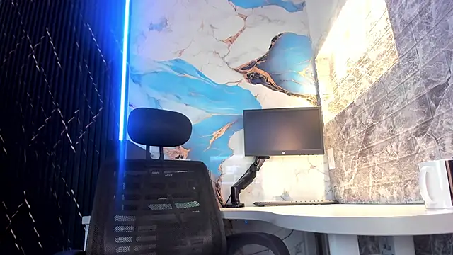 cassidy blossom online show from 21, 11, 2025