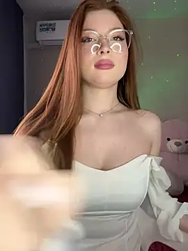 JessRoal online show from 10, 2, 2025