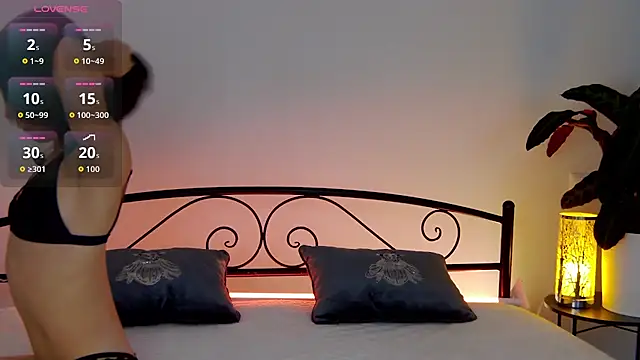 Maytaai online show from 16, 10, 2025