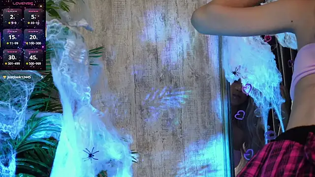 KarlaBart online show from 23, 10, 2025