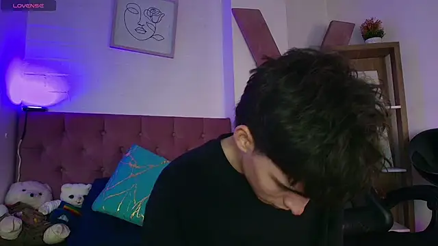 PepperTwink online show from 8, 10, 2025