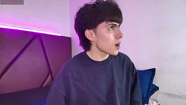 PepperTwink online show from 22, 9, 2025