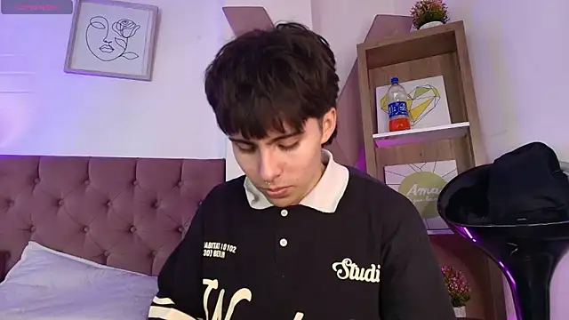 PepperTwink online show from 21, 10, 2025