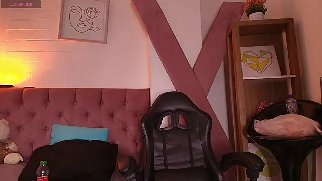 PepperTwink online show from 24, 11, 2025