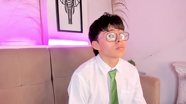 PepperTwink online show from 17, 3, 2025