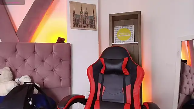 PepperTwink online show from 18, 3, 2026