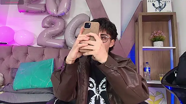 PepperTwink online show from 14, 1, 2026