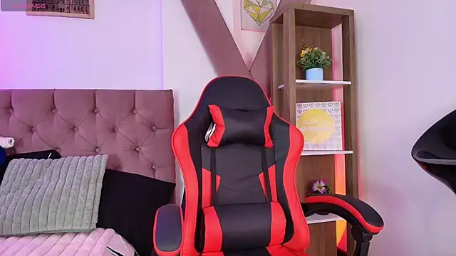 PepperTwink online show from 12, 2, 2026