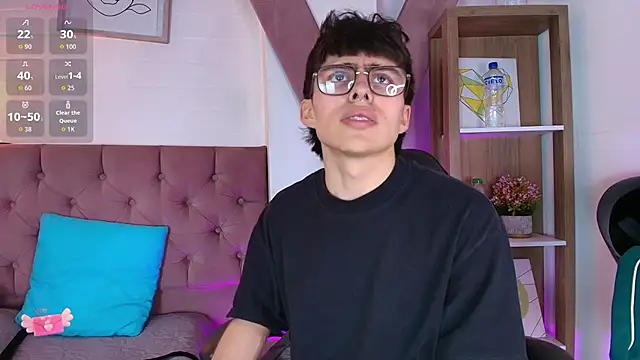 PepperTwink online show from 22, 11, 2025