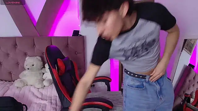 PepperTwink online show from 13, 4, 2026