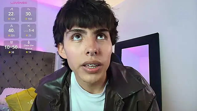 PepperTwink online show from 10, 3, 2026