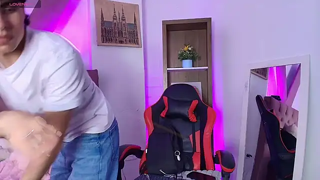 PepperTwink online show from 2, 4, 2026