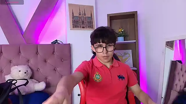 PepperTwink online show from 7, 4, 2026