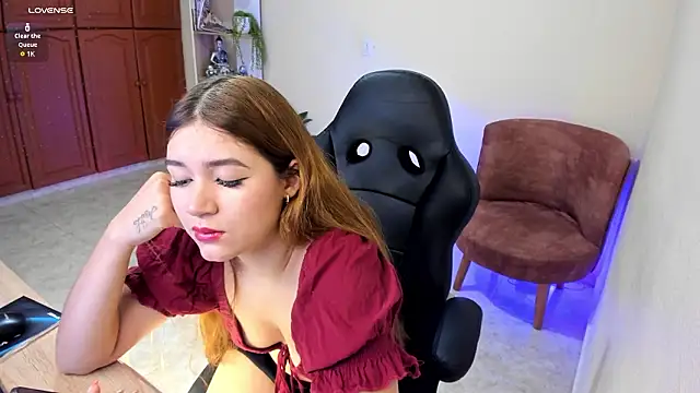 Nathalie 29 online show from 31, 3, 2026