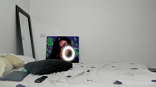 andrea cherryy online show from 27, 11, 2025