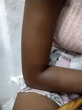 yannaluuxehot online show from 31, 1, 2025