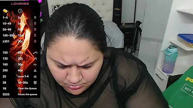 Snapshot of Aaliyah11 chatting on 9, 10, 2025 Aaliyah11 online show from 9, 10, 2025