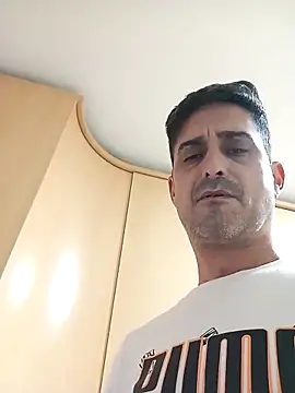 jonymoreno online show from 20, 3, 2025