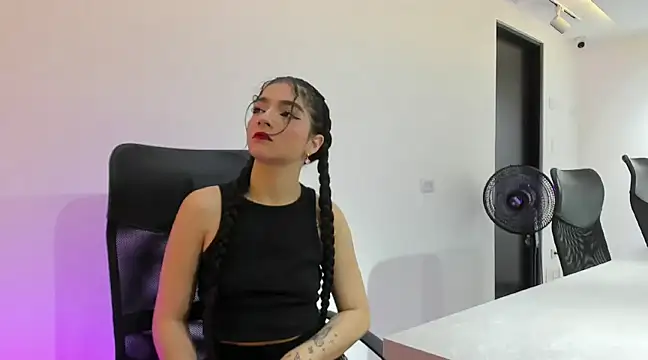 LilibetAndStrong online show from 21, 3, 2025