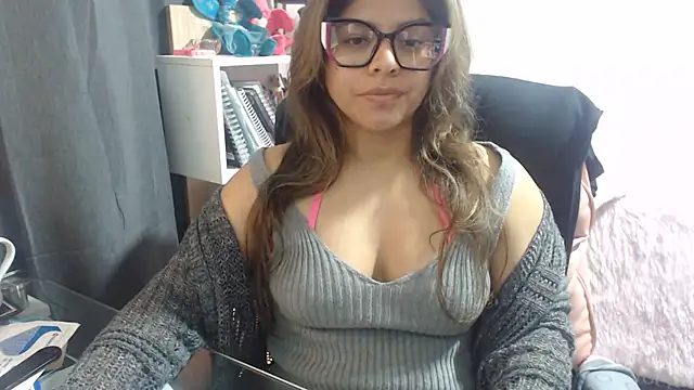 Snapshot of KatteAngelLat chatting on 19, 7, 2026 KatteAngelLat online show from 19, 7, 2026
