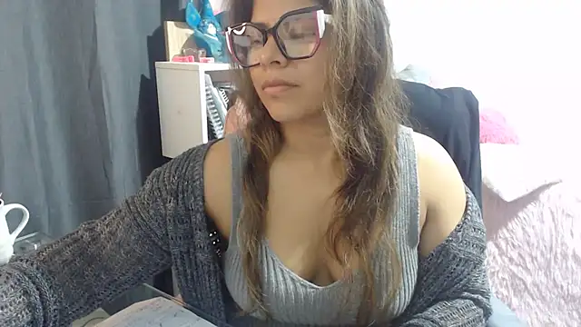 Snapshot of KatteAngelLat chatting on 14, 7, 2026 KatteAngelLat online show from 14, 7, 2026