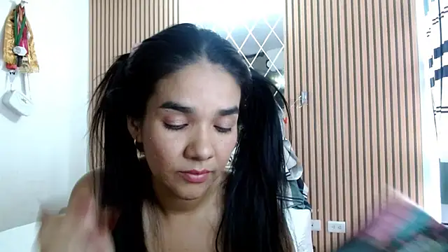 Snapshot of tezza_smith chatting on 12, 2, 2025 tezza smith online show from 12, 2, 2025