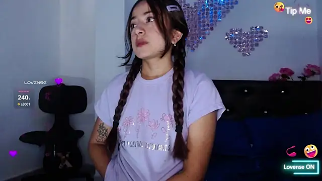 Catalina Durango1 online show from 22, 4, 2026