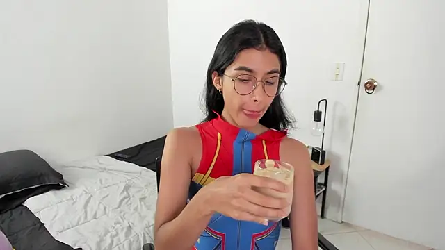 Mazikeen  18 online show from 19, 3, 2026