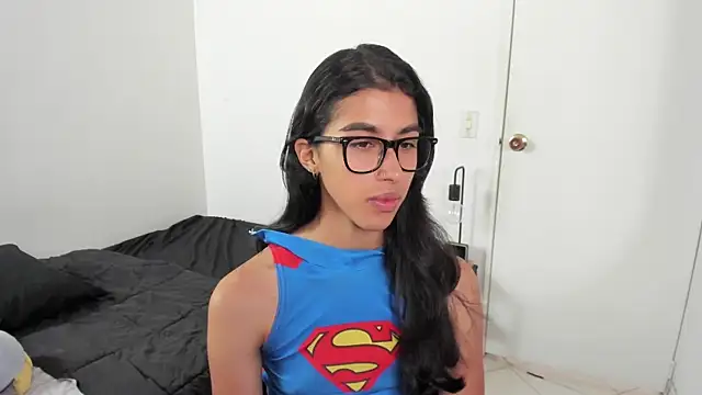 Snapshot of Mazikeen__18 chatting on 10, 7, 2026 Mazikeen 18 online show from 10, 7, 2026