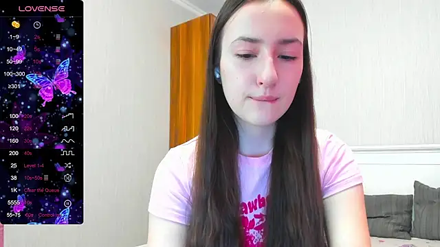 Snapshot of Cute__Nana chatting on 6, 6, 2026 Cute Nana online show from 6, 6, 2026