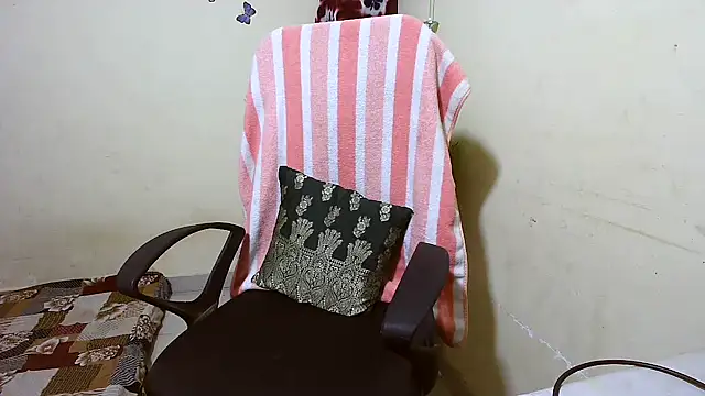 Rubi-Ji online show from 9, 11, 2025