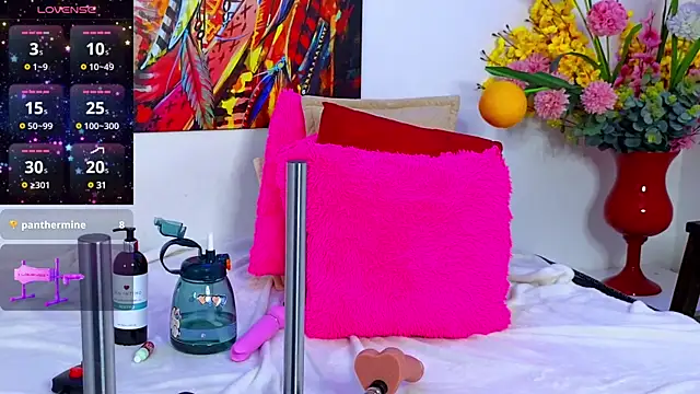 Eimy Adamss online show from 18, 3, 2025