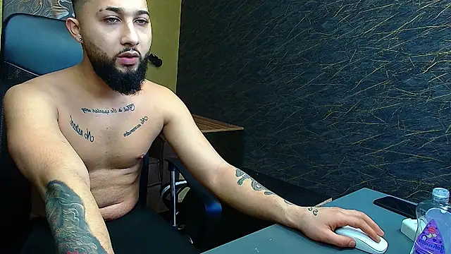 JaceZachary online show from 5, 3, 2025