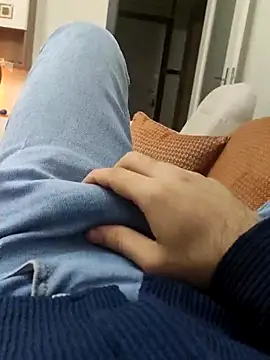 legolasleo online show from 2, 4, 2026