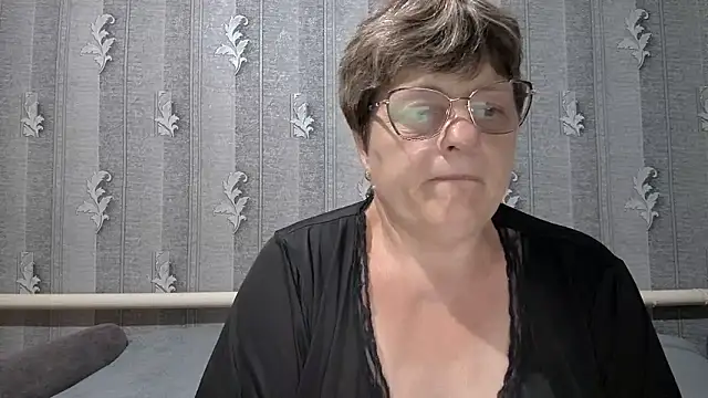 Snapshot of ElzaJewel chatting on 10, 6, 2026 ElzaJewel online show from 10, 6, 2026