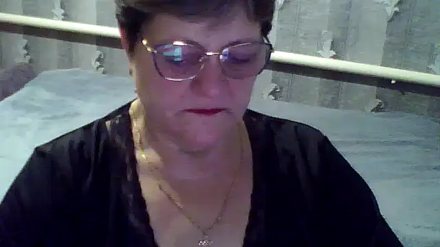 Snapshot of ElzaJewel chatting on 16, 11, 2025 ElzaJewel online show from 16, 11, 2025