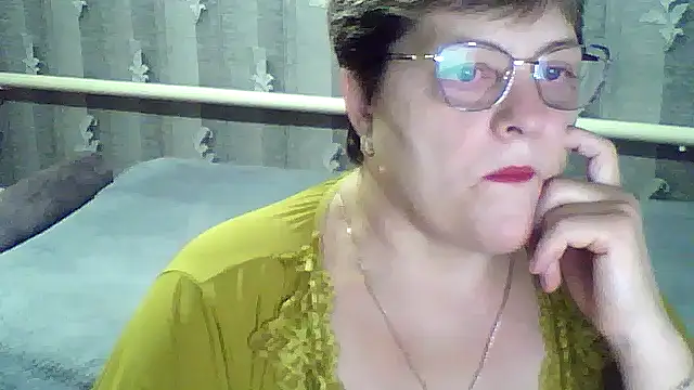 Snapshot of ElzaJewel chatting on 10, 11, 2025 ElzaJewel online show from 10, 11, 2025