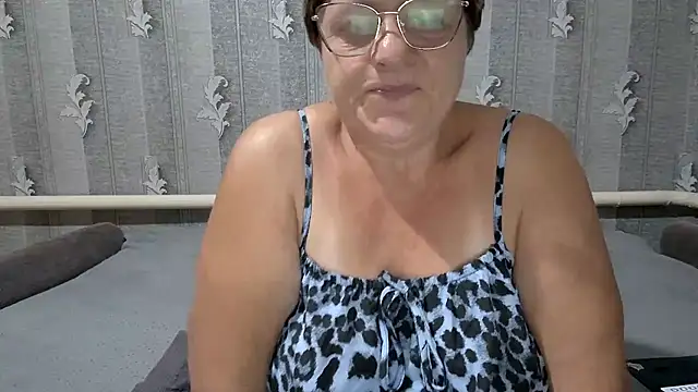 Snapshot of ElzaJewel chatting on 19, 7, 2026 ElzaJewel online show from 19, 7, 2026