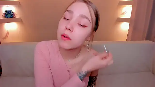 YourMegan online show from 13, 11, 2025