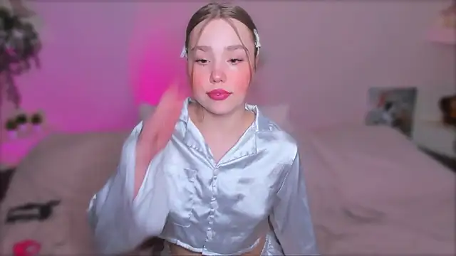 Snapshot of YourMegan chatting on 1, 5, 2026 YourMegan online show from 1, 5, 2026