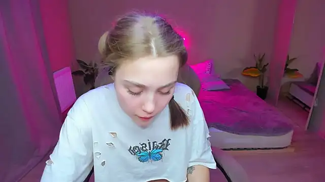 YourMegan online show from 28, 2, 2025