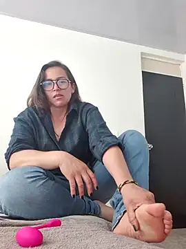 AAMM234 online show from 7, 10, 2025