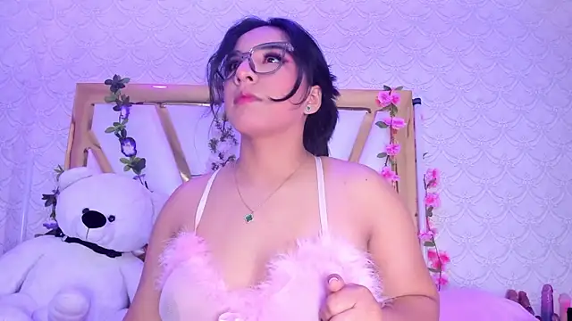 BeccaMathew online show from 9, 2, 2026