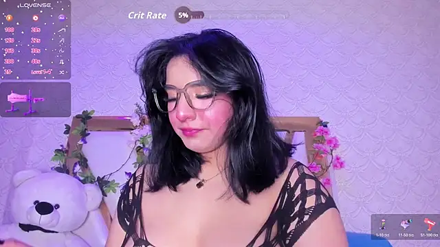 Snapshot of BeccaMathew chatting on 15, 5, 2026 BeccaMathew online show from 15, 5, 2026